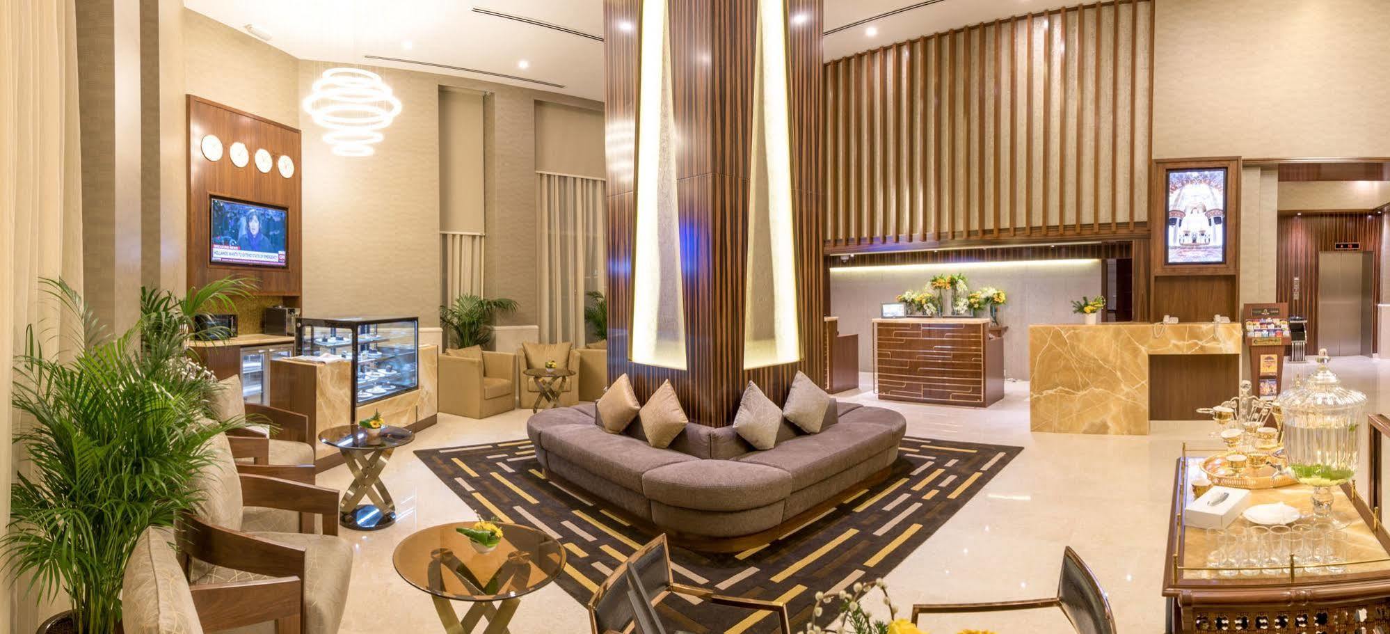 Hawthorn Extended Stay By Wyndham Abu Dhabi City Center Экстерьер фото